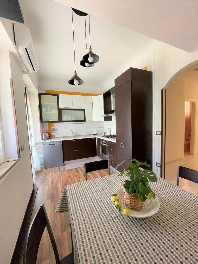Appartamento Emy House Sorrento Esterno foto